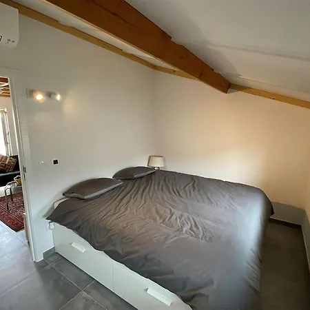 Charming Polder House With Garden Holiday home