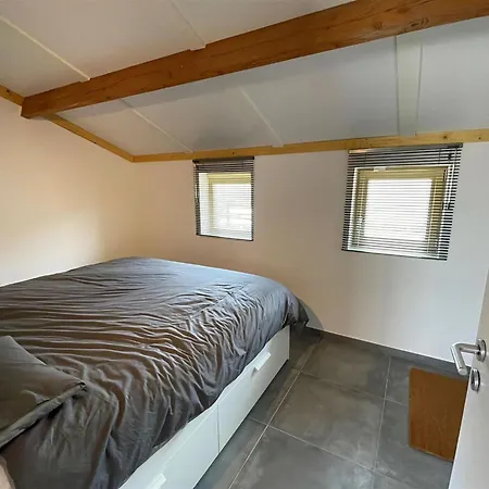 Holiday home Charming Polder House With Garden Koksijde